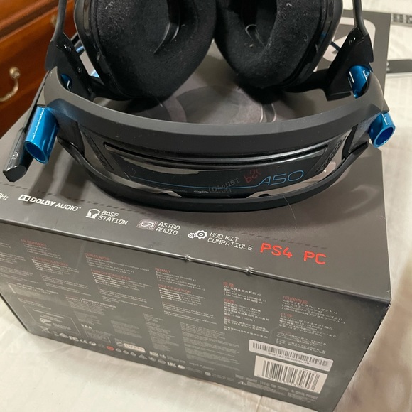 Astro A50 PS4/PS5 wireless headset - Picture 3 of 5